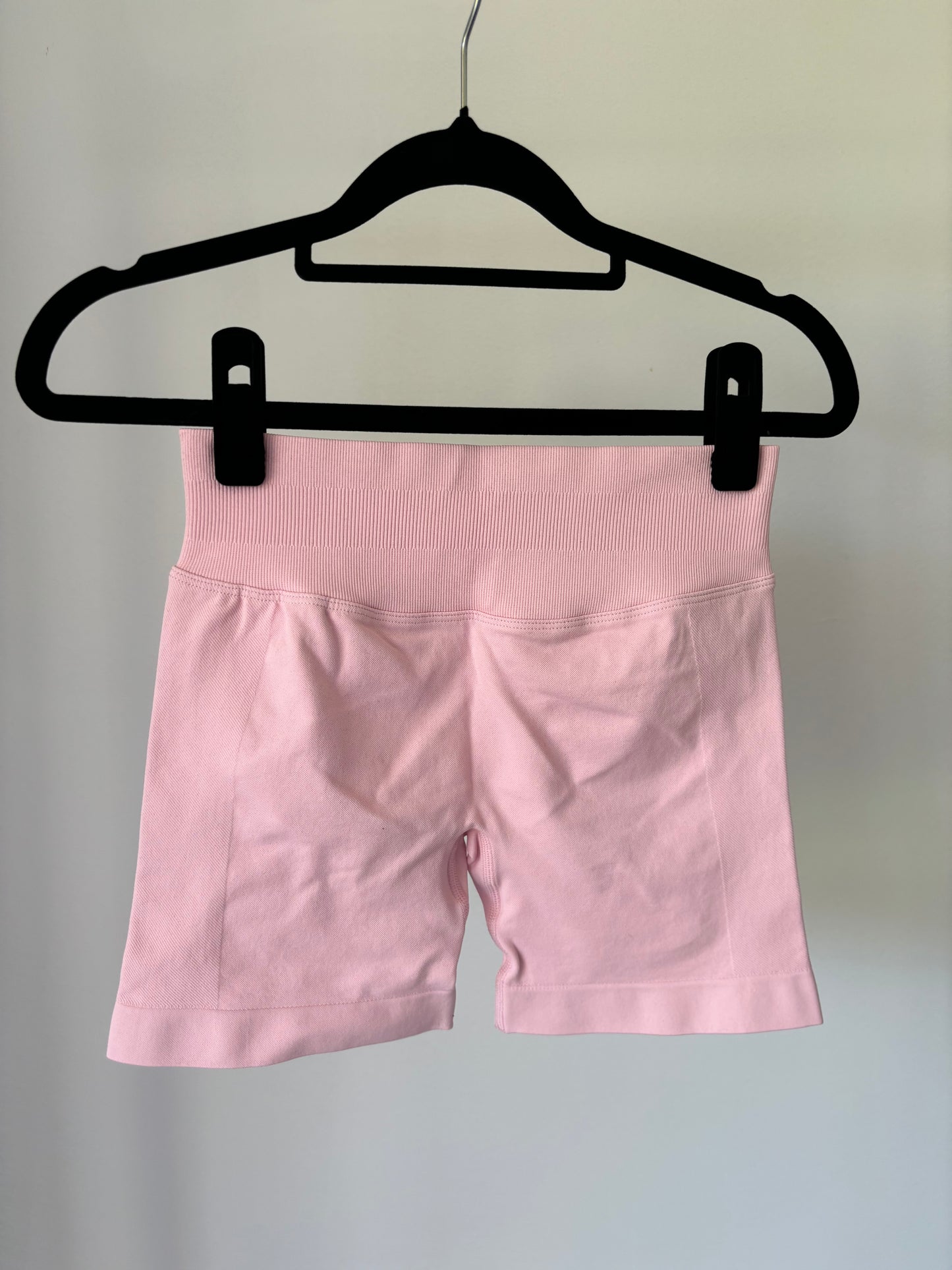 Seamless Scrunch Shorts