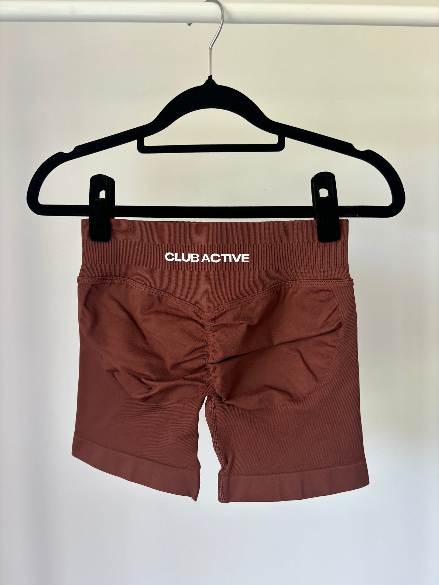 Seamless Scrunch Shorts