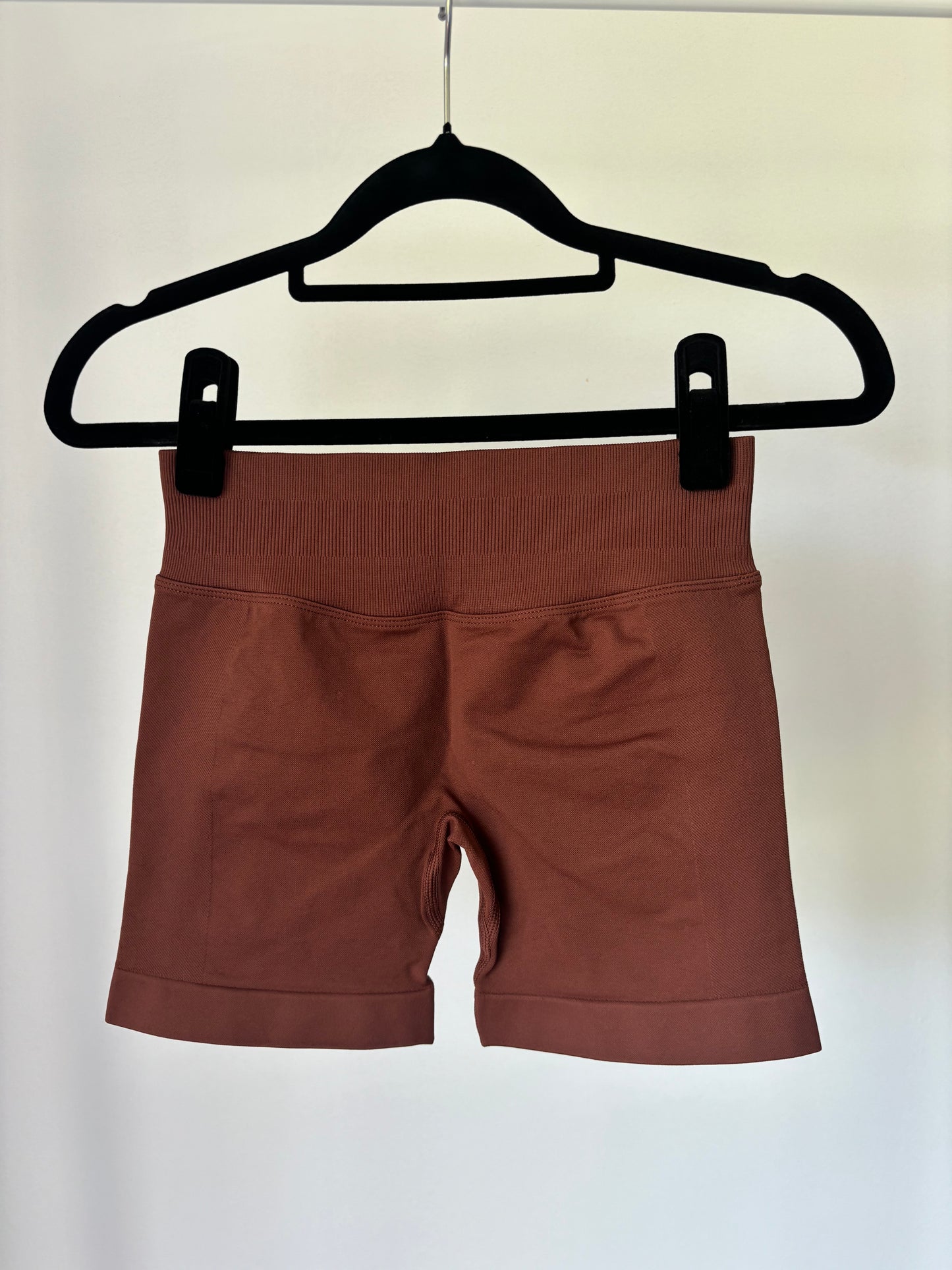 Seamless Scrunch Shorts